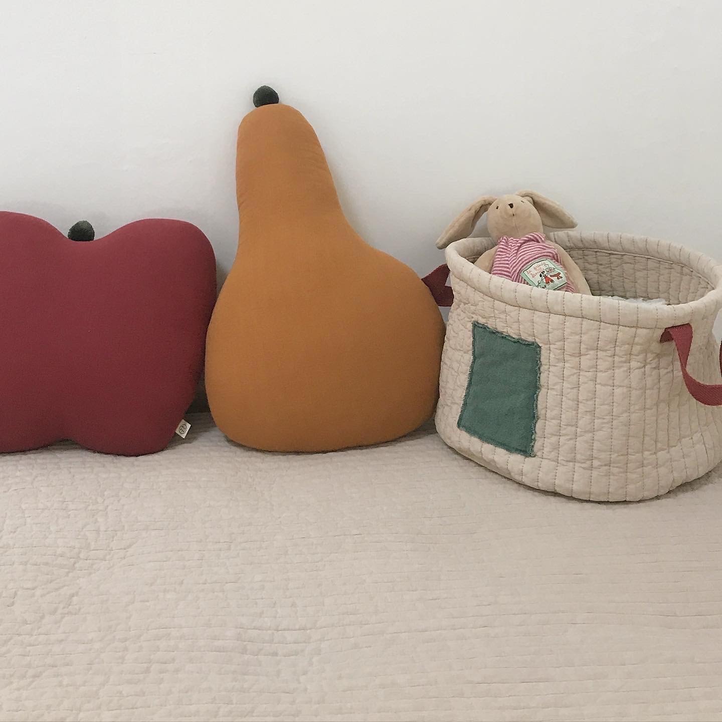 Pear Cushion