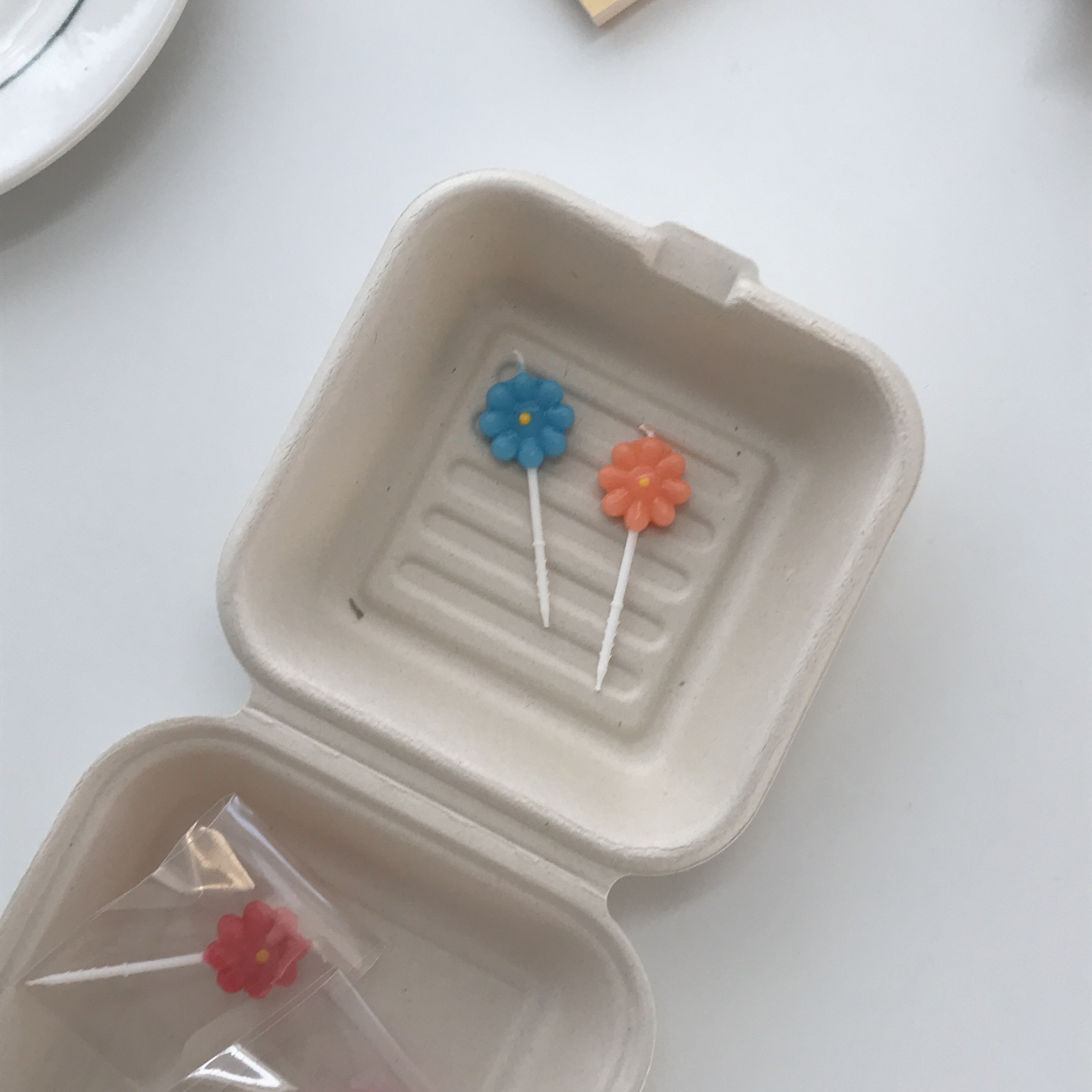 Flower candle