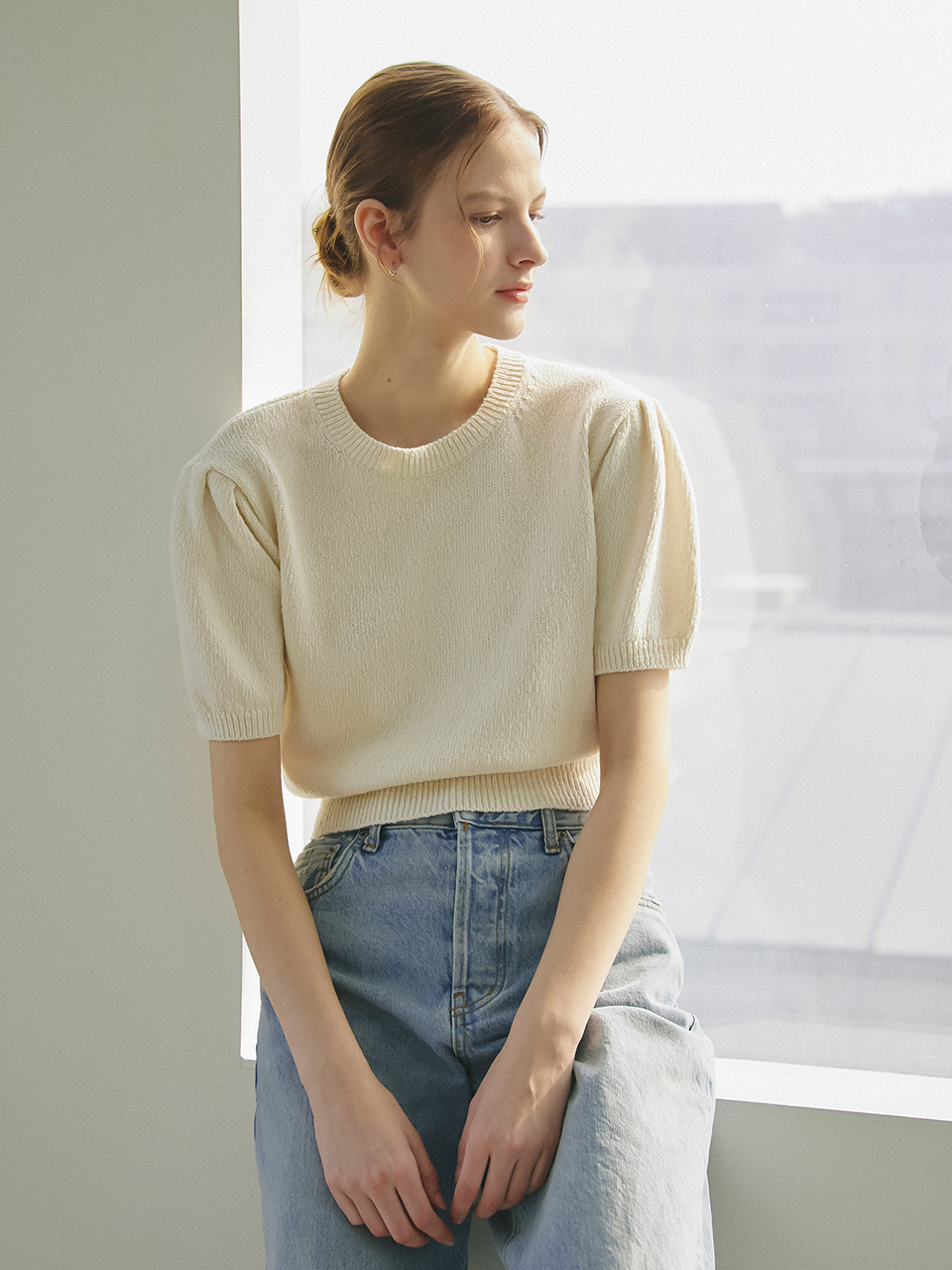 ROUND NECK PUFF SLEEVES KNIT_IVORY
