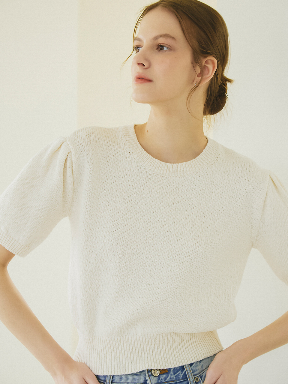 ROUND NECK PUFF SLEEVES KNIT_IVORY