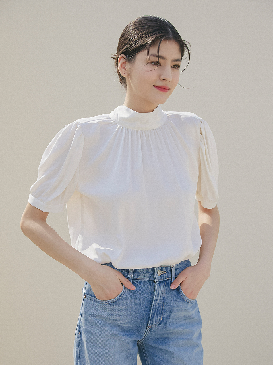 BACK TIE HALF SLEEVES BLOUSE_CREAM
