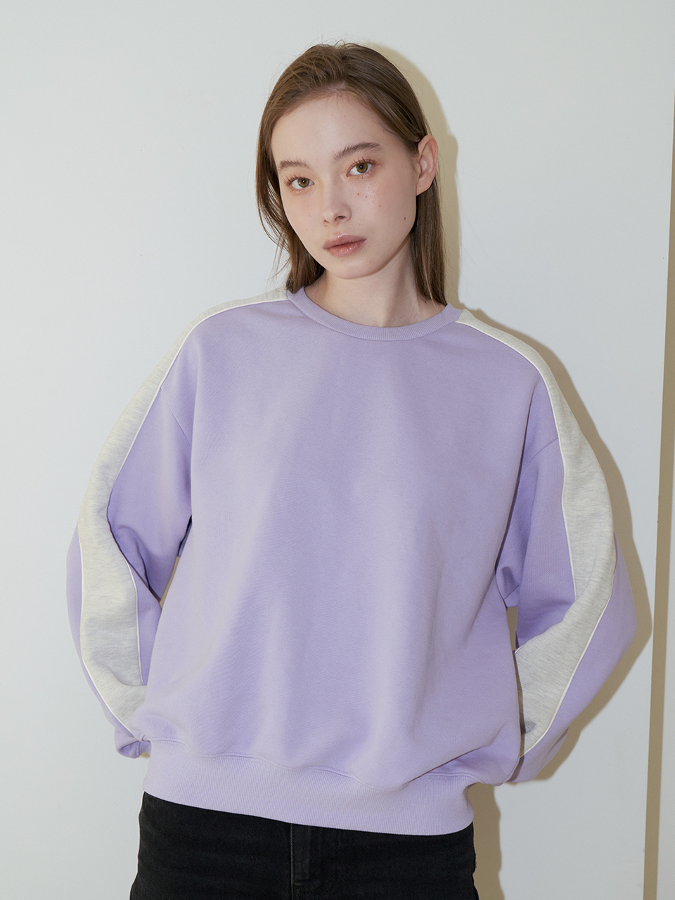 LINE COLOR BLOCK SWEATSHIRT_PURPLE