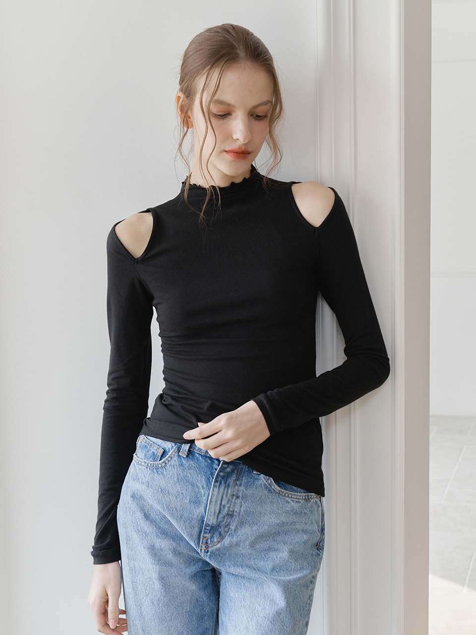 WAVE LINE SHOULDER SLIT T-SHIRT_2COLOR