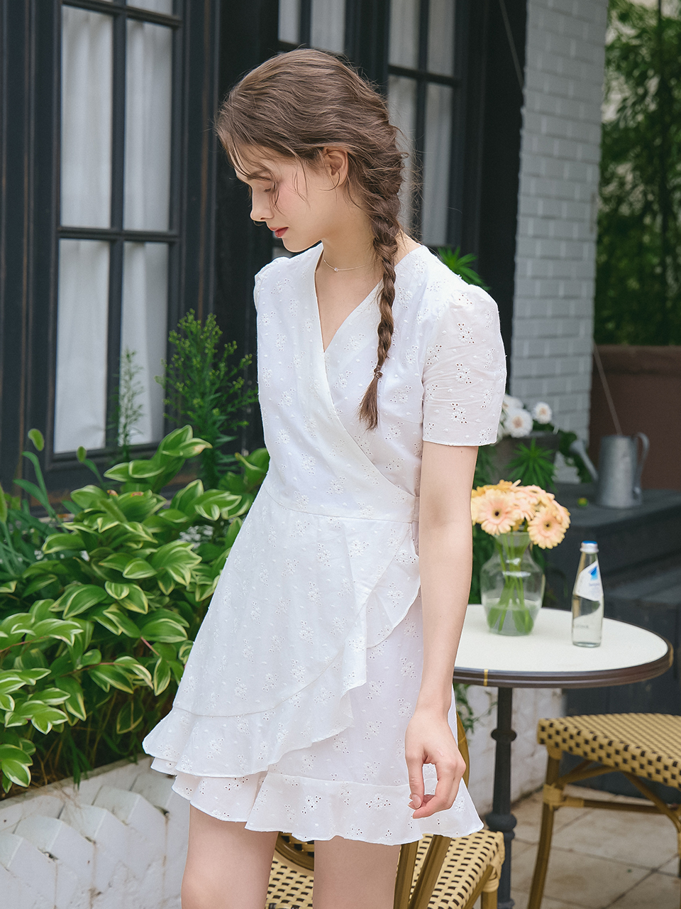 PUNCHING LACE JUMPSUIT_WHITE