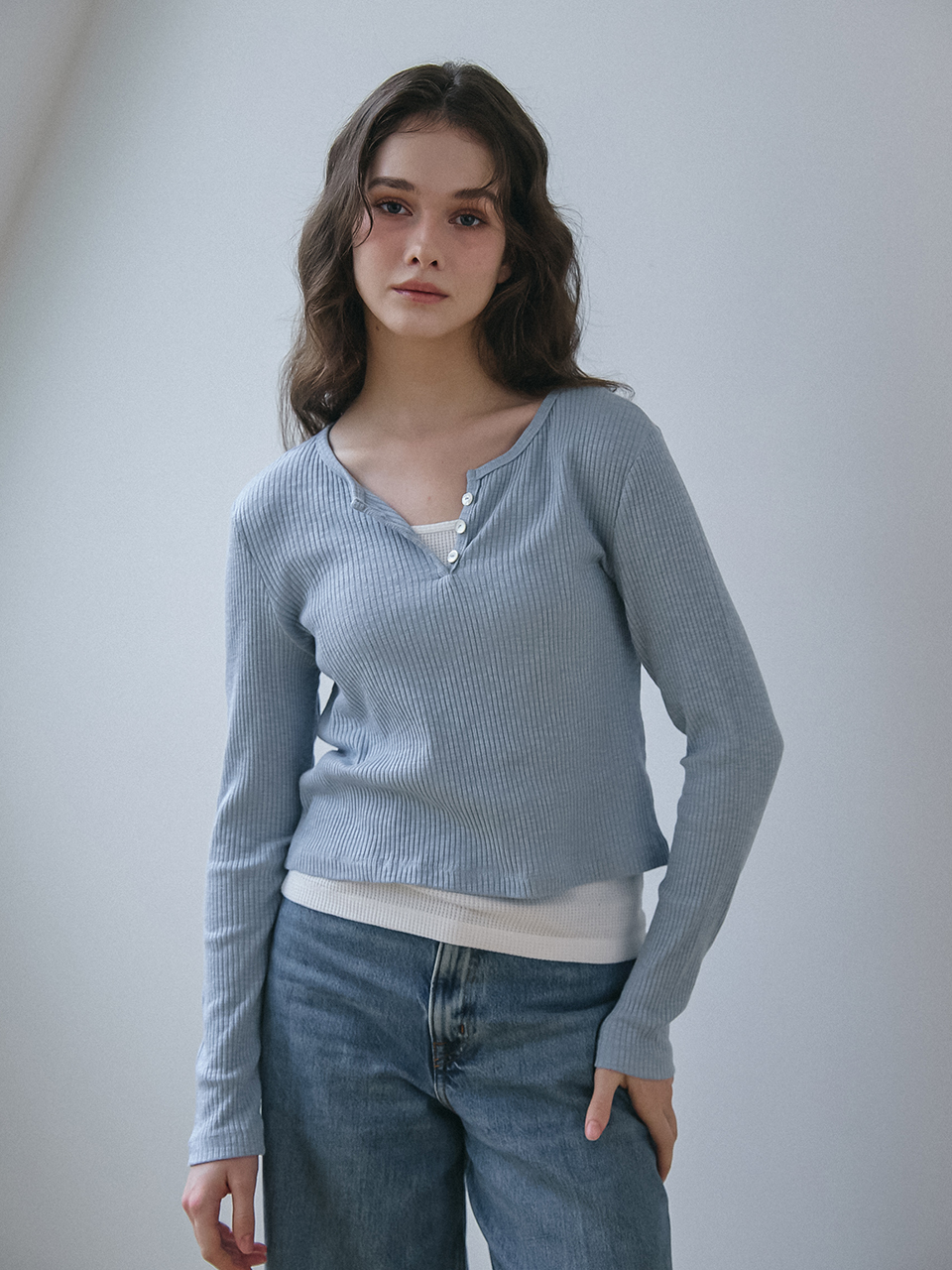 BUTTON POINT RIBBED LONG SLEEVES T-SHIRT_BLUE