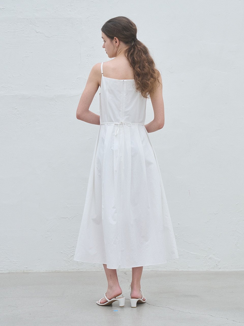 PLEATS CAMI MAXI DRESS_WHITE