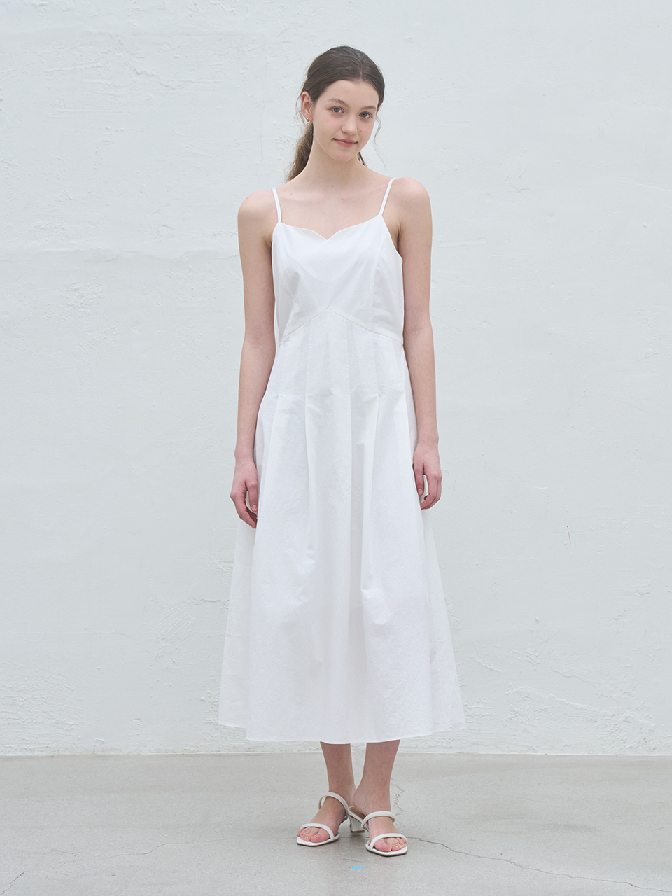 PLEATS CAMI MAXI DRESS_WHITE