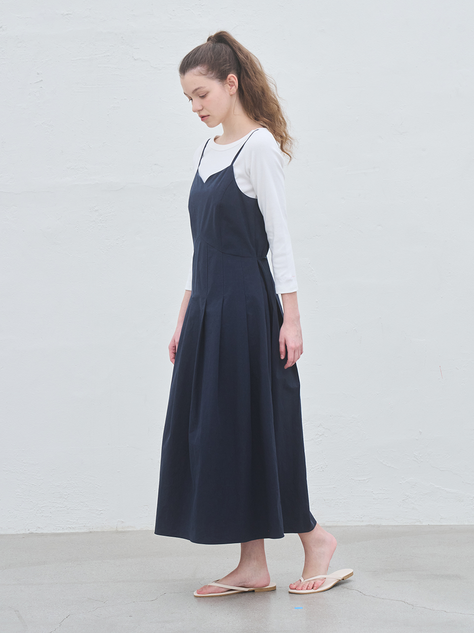PLEATS CAMI MAXI DRESS_NAVY