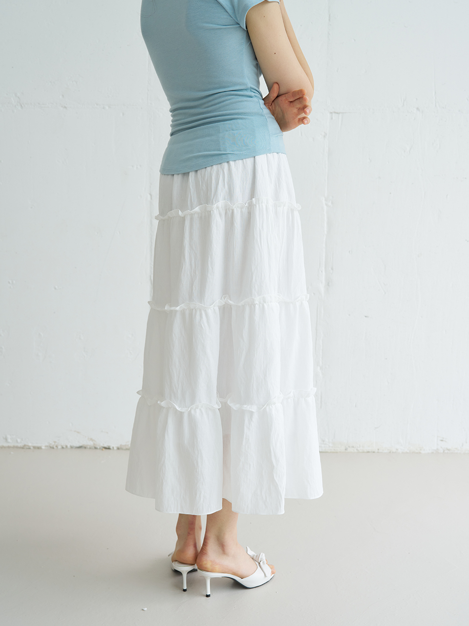 MELLY STRIPE TIERED MAXI SKIRT_WHITE