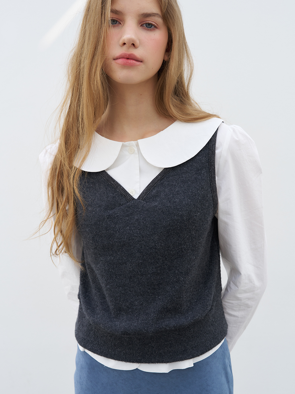 HEART NECK VEST_CHARCOAL
