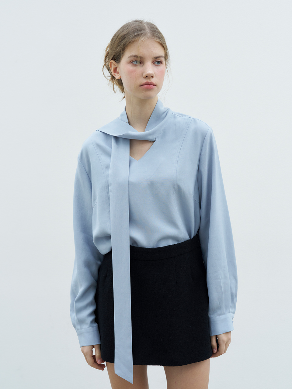 LONG SLEEVE TIE BLOUSE_SKY BLUE