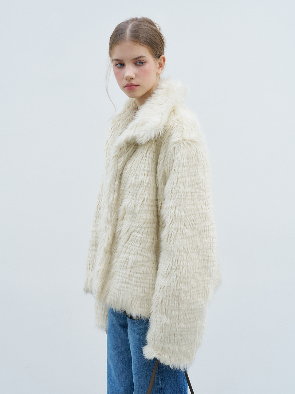 FAUX FUR JACKET_IVORY