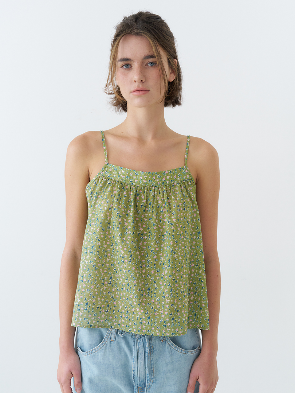 FLORAL STRAP SLEEVELESS BLOUSE_GREEN
