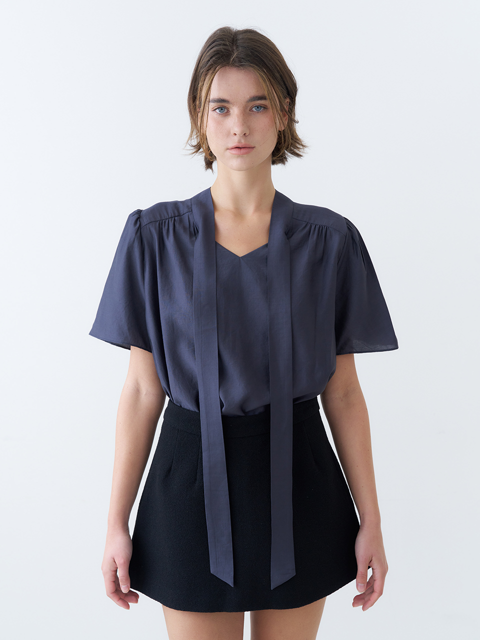 HALF SLEEVE TIE BLOUSE_CHARCOAL