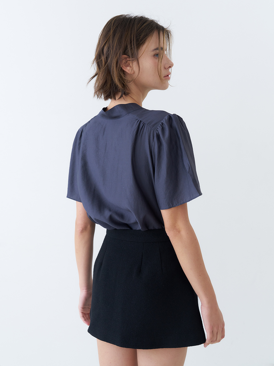 HALF SLEEVE TIE BLOUSE_CHARCOAL
