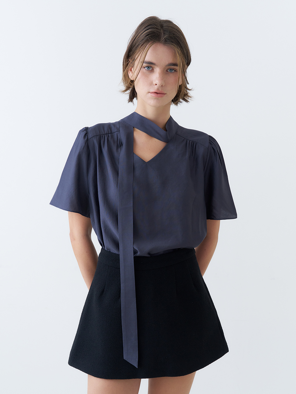 HALF SLEEVE TIE BLOUSE_CHARCOAL