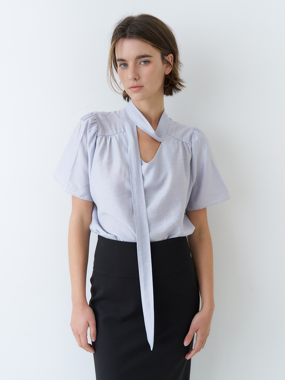 HALF SLEEVE TIE BLOUSE_SKY BLUE