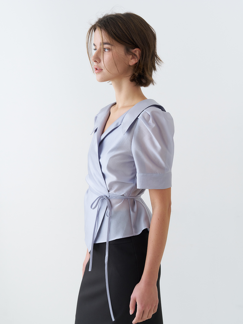 PUFF SLEEVE GLOSSY COLLAR WRAP BLOUSE_SKY BLUE