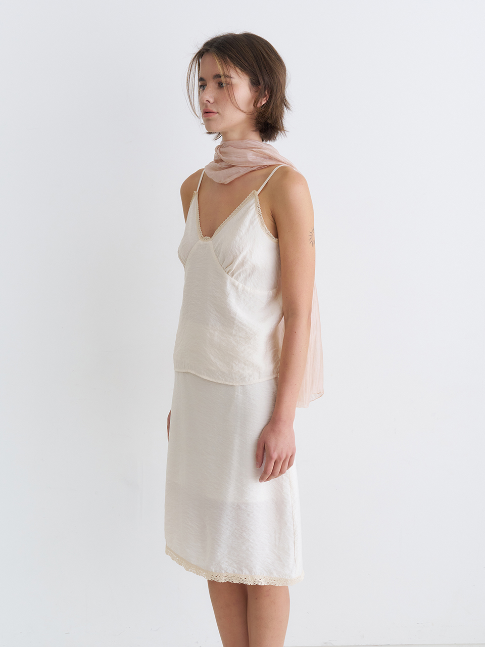 LACE TRIM MIDI SKIRT_IVORY