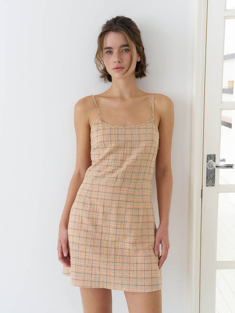 CHECK STRAP SLEEVELESS ONEPIECE_APRICOT