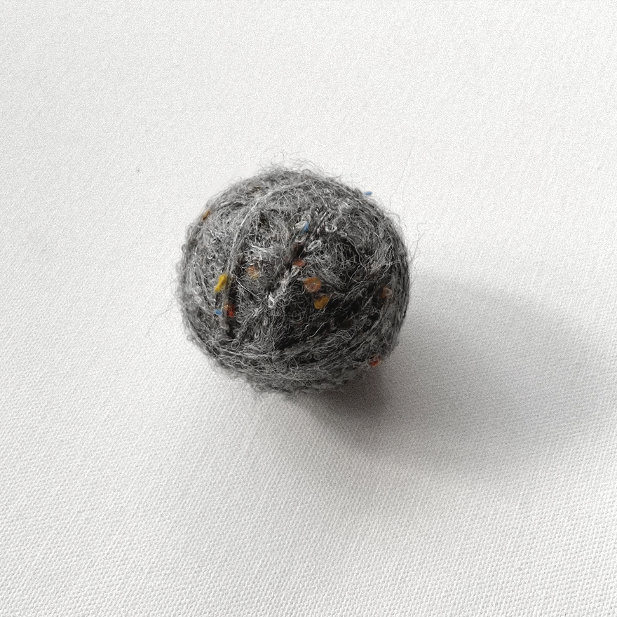 스파클링 그레이 모헤어 (Sparkling Gray Mohair)