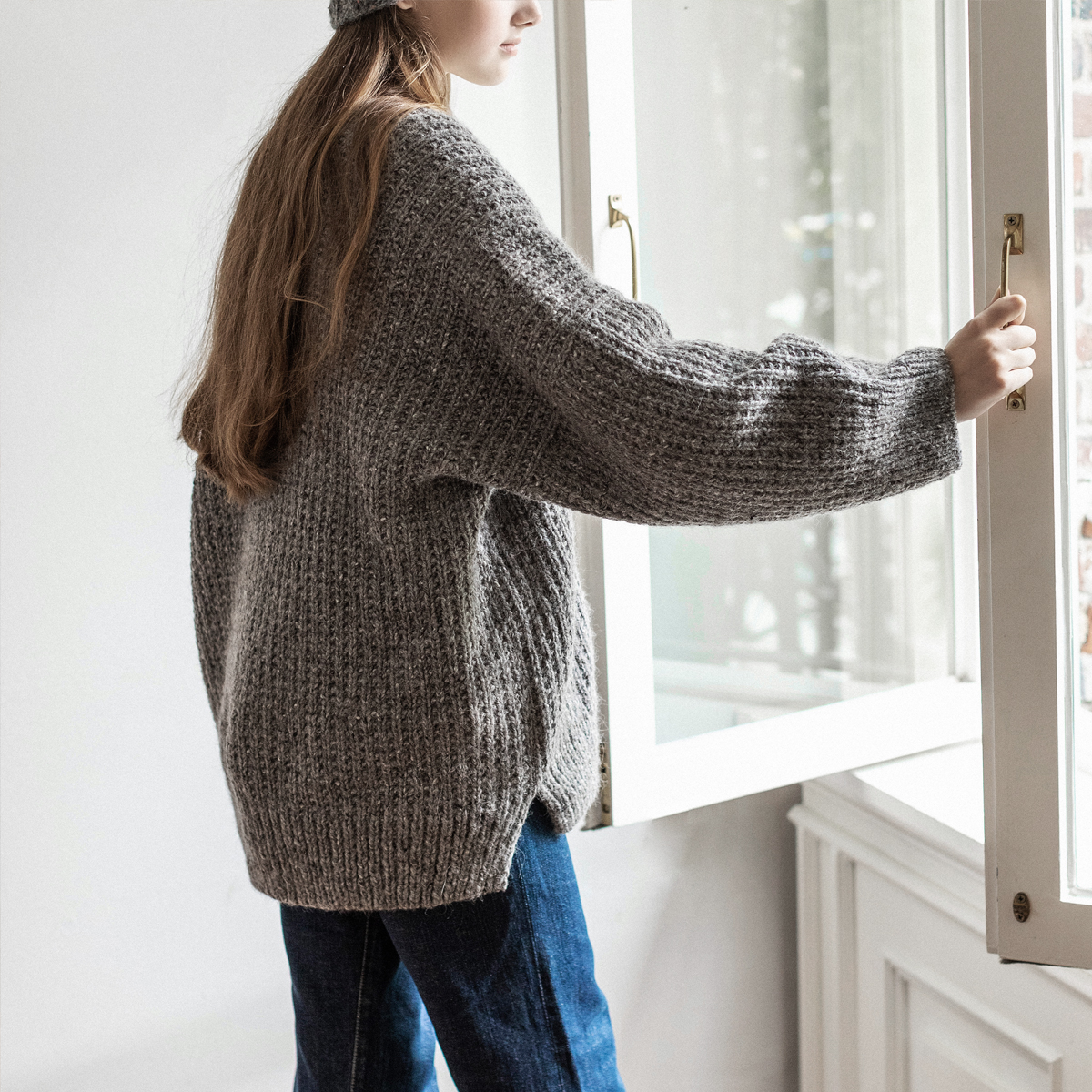 [마마랜스의 일상 니트_도안X] 5% 할인 고요한 밤에 카디건 실 패키지 (SILENCE NIGHT CARDIGAN)