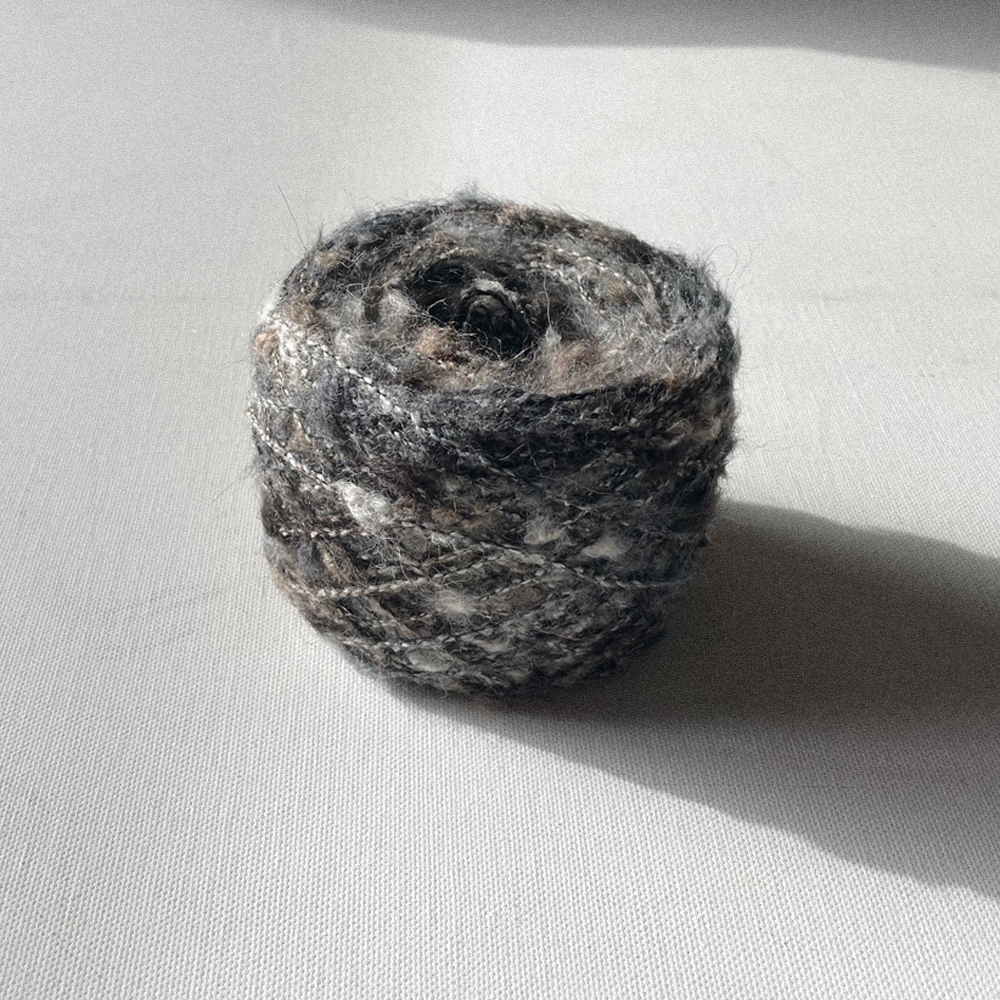 더스트 트리밍 얀 60(g) (Dust trimming yarn from Italy)