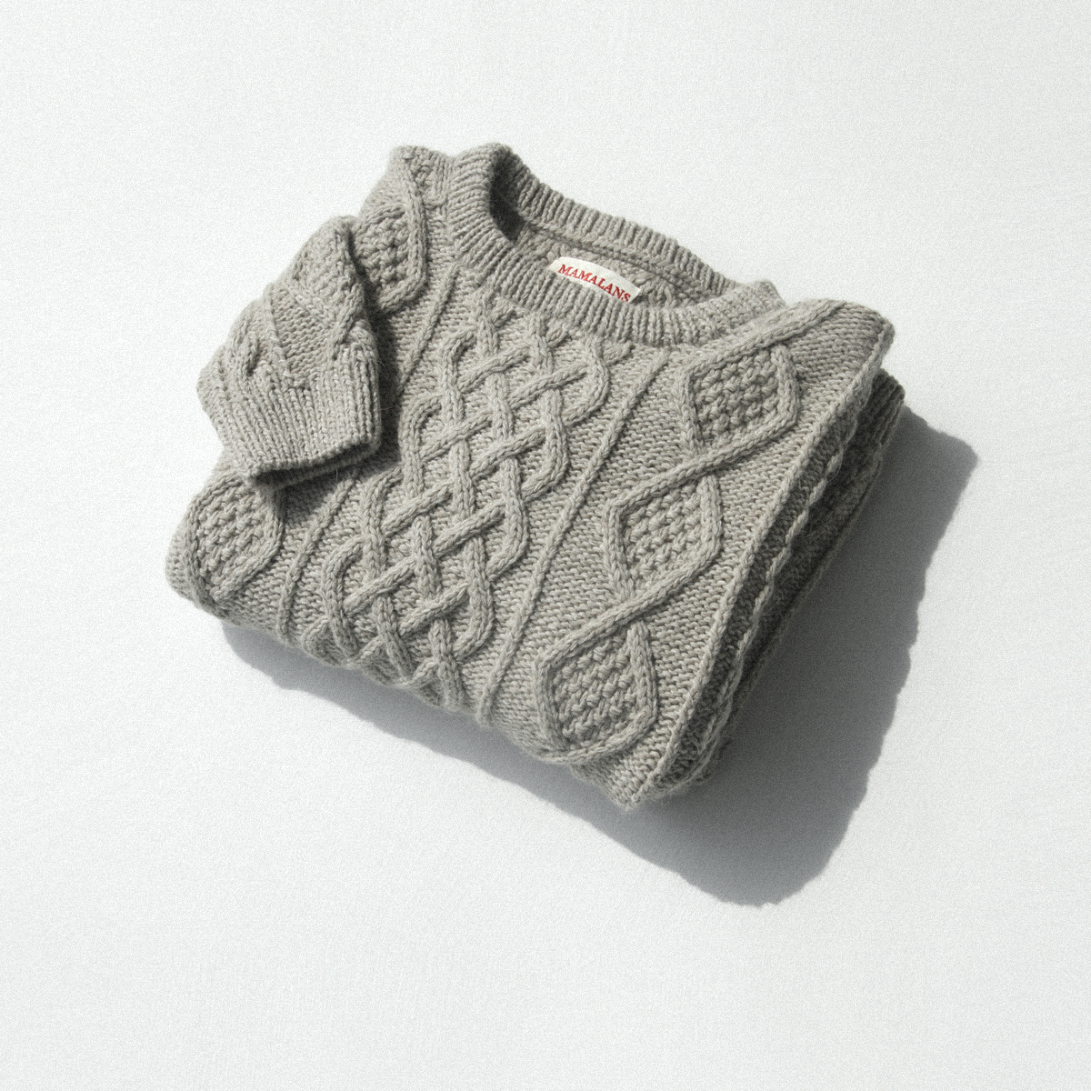 [대바늘 패키지] 단색 부르봉 로안느 빈티지 케이블 스웨터(Bourbon Roanne Vintage Cable Sweater)