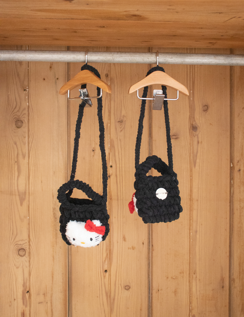 KT knit cross bag