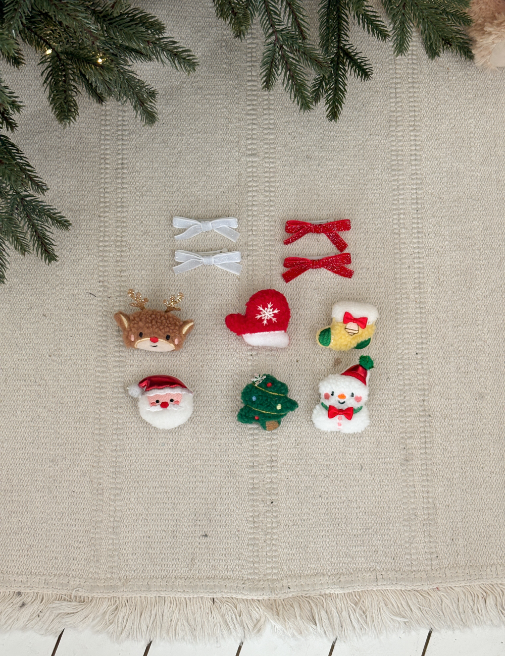 Merry Christmas Brooches