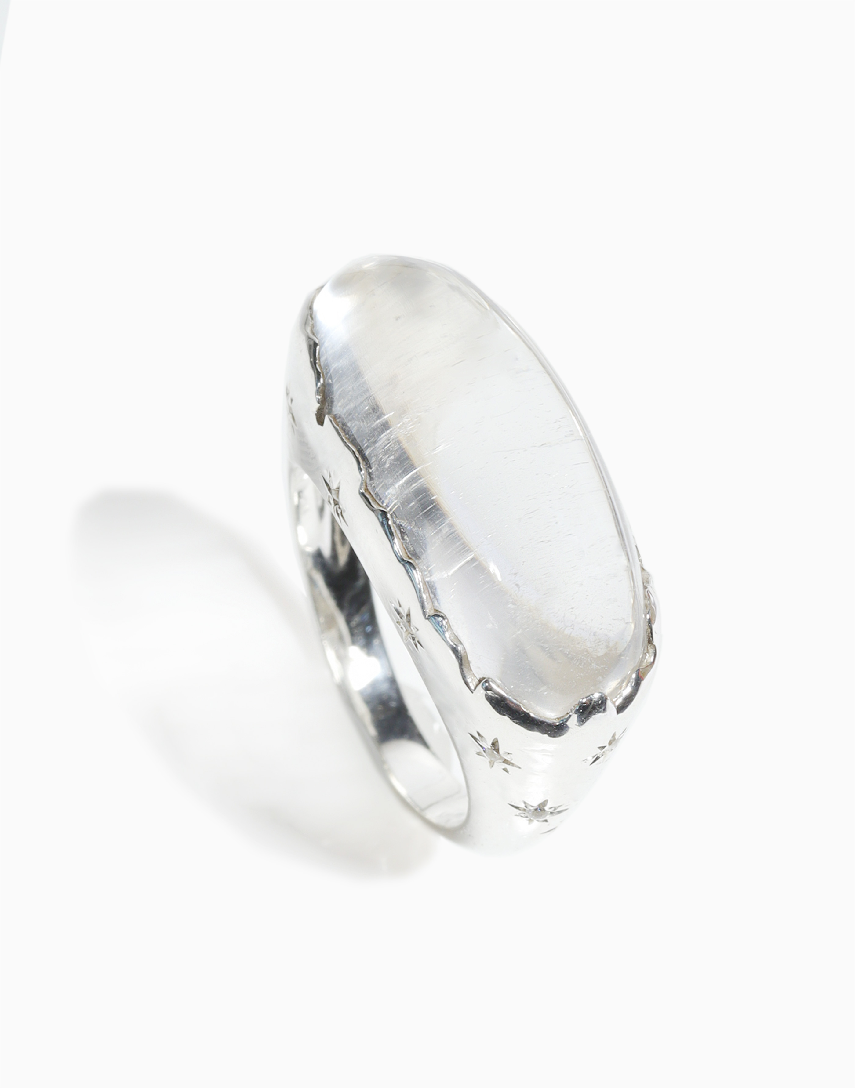 Pond 반지 백수정