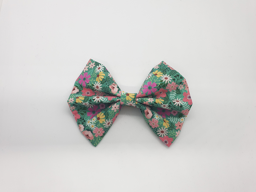 Blooming Garden Bowtie