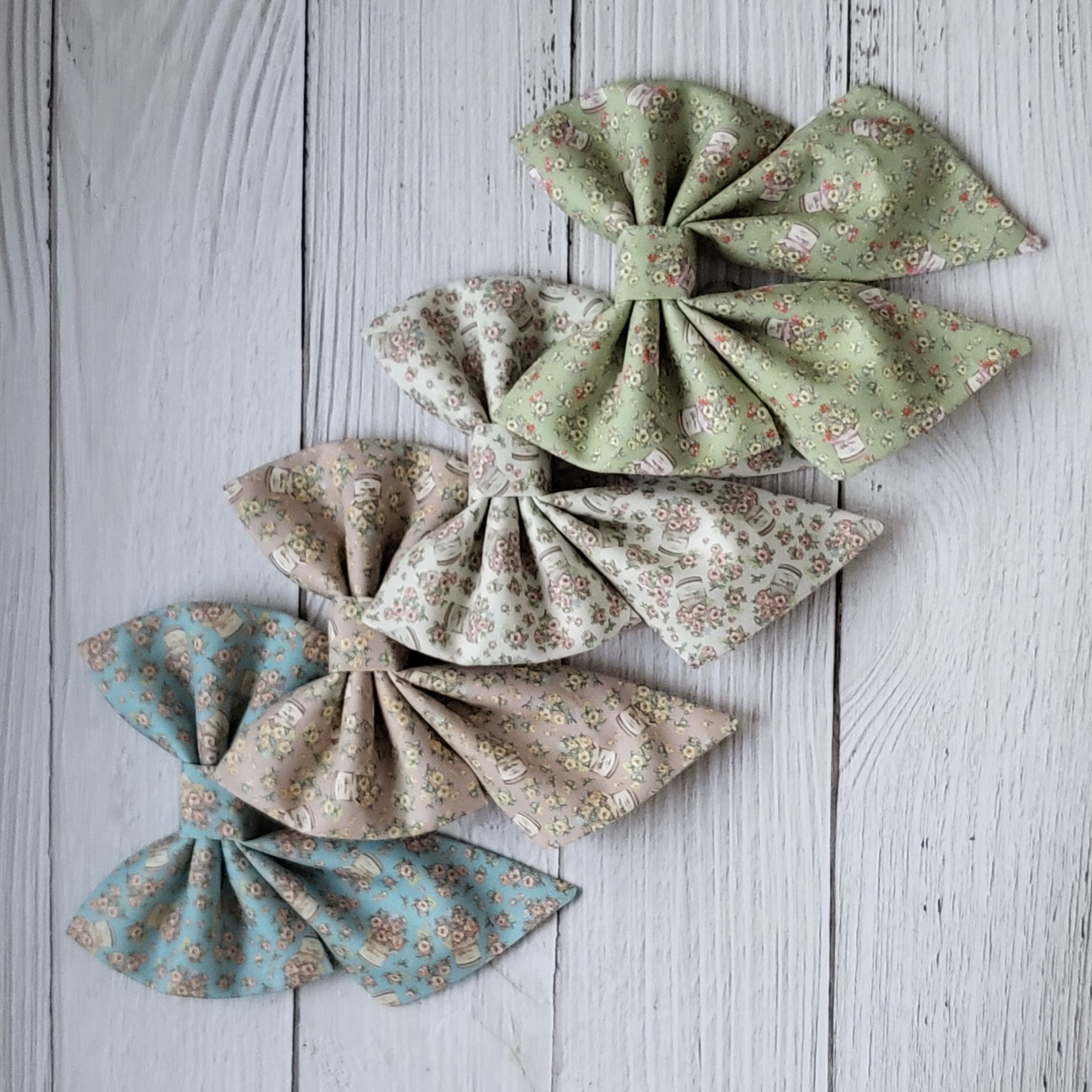 BUCKET FLOWER Bow + Bow tie
