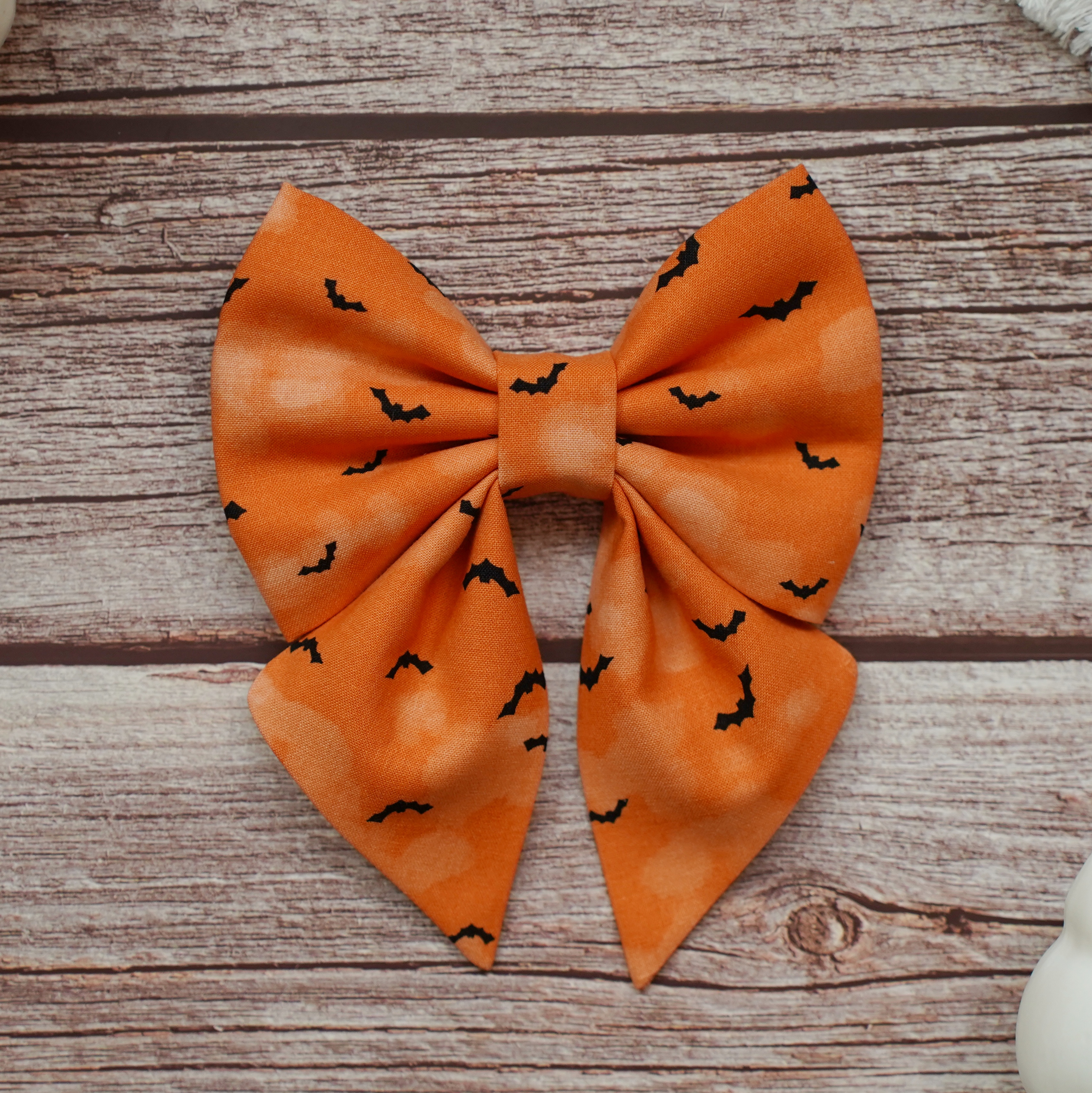 HALLOWEEN BAT (small) bow + bow tie
