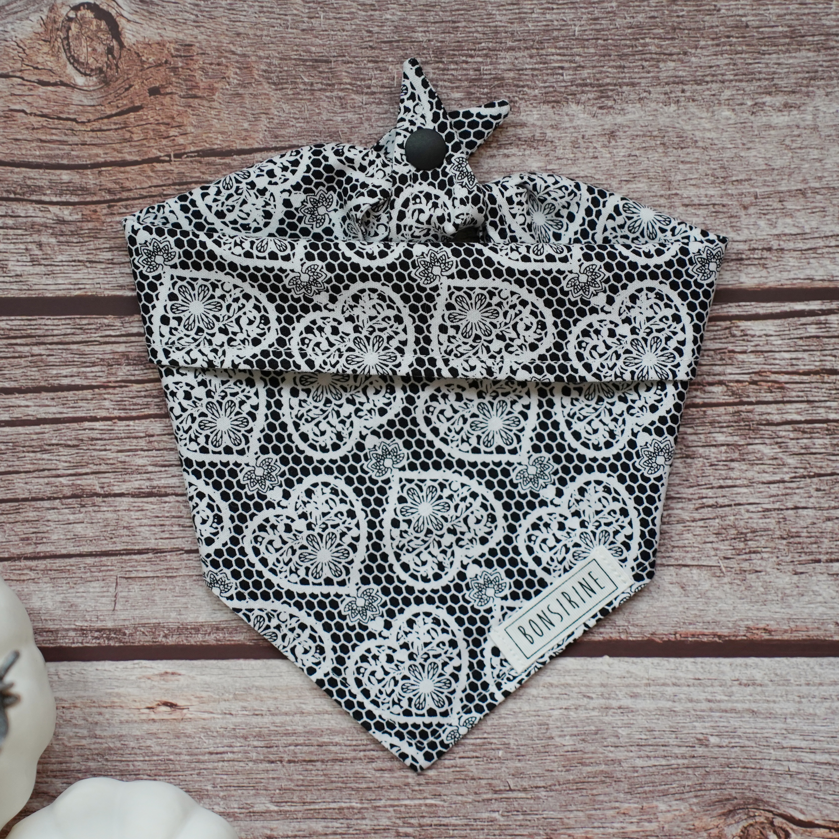 GOTHIC HEART bandana