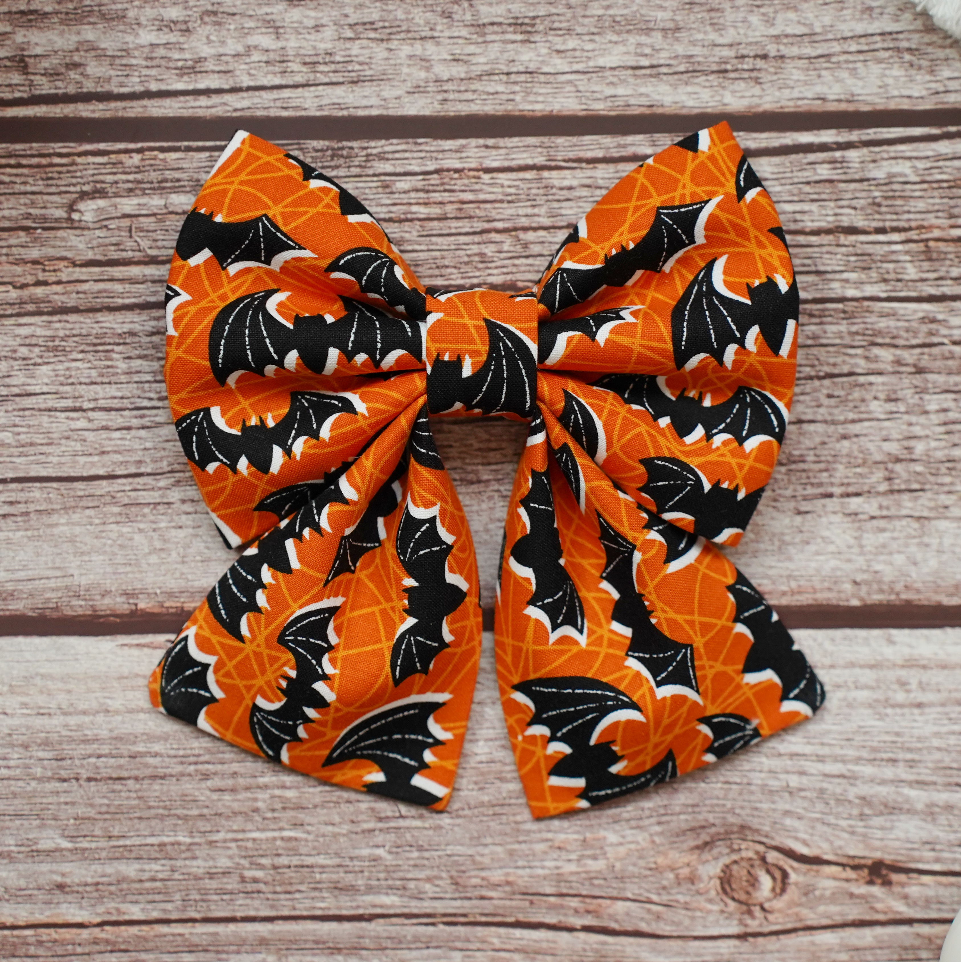 HALLOWEEN BAT (big) bow + bow tie