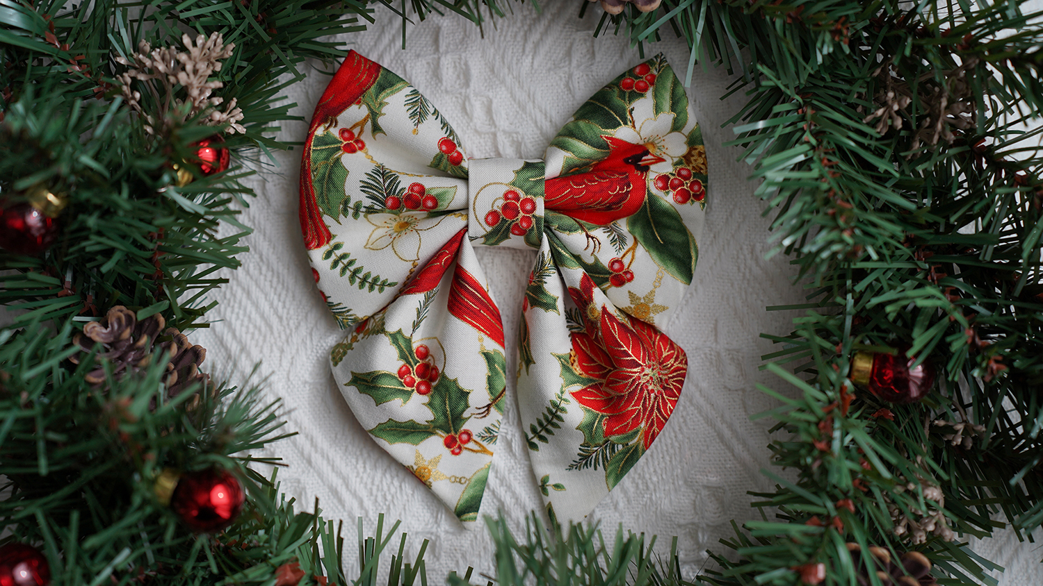 Cardinal Song bow + bow tie