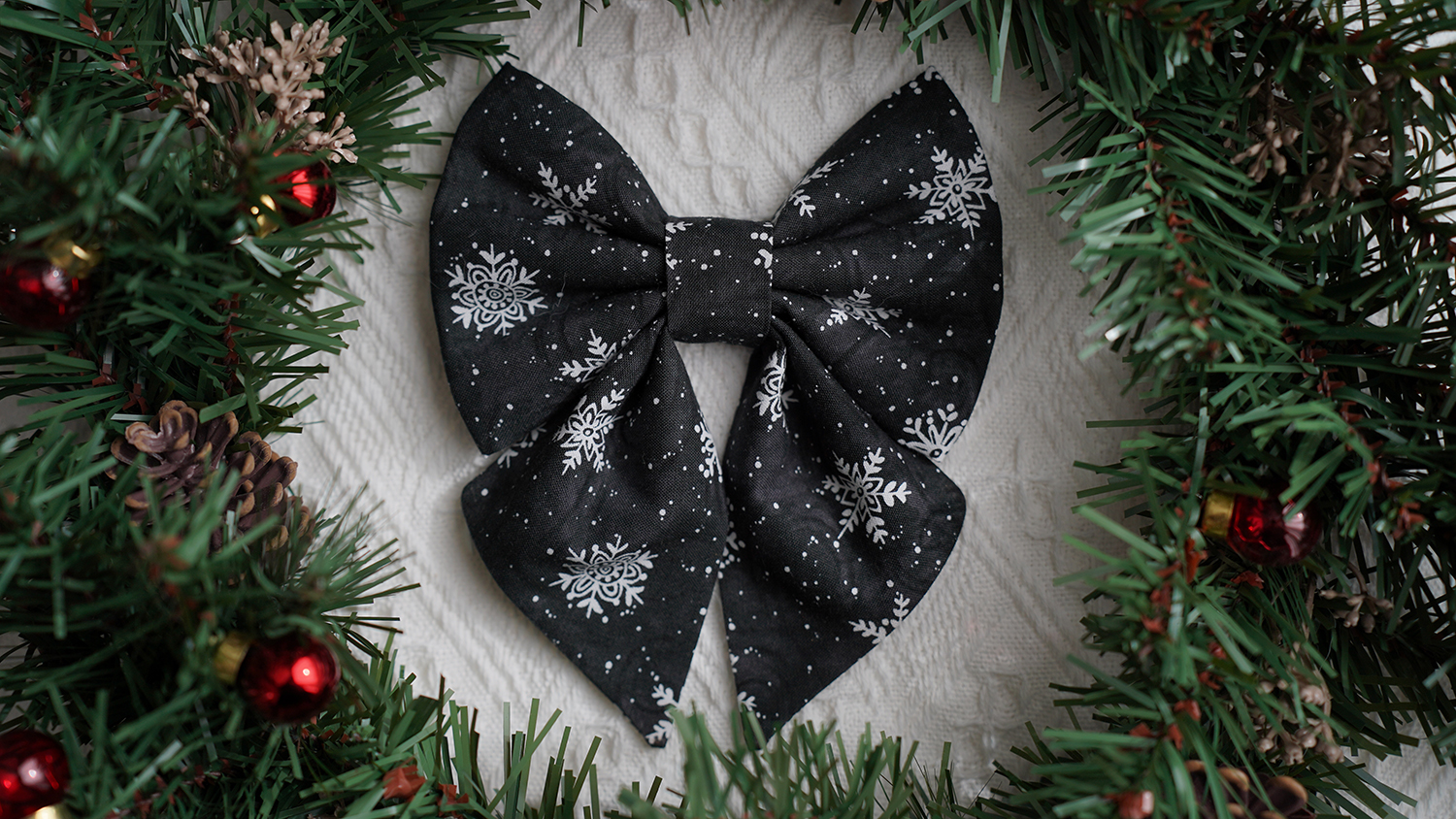Snowy Night bow + bow tie