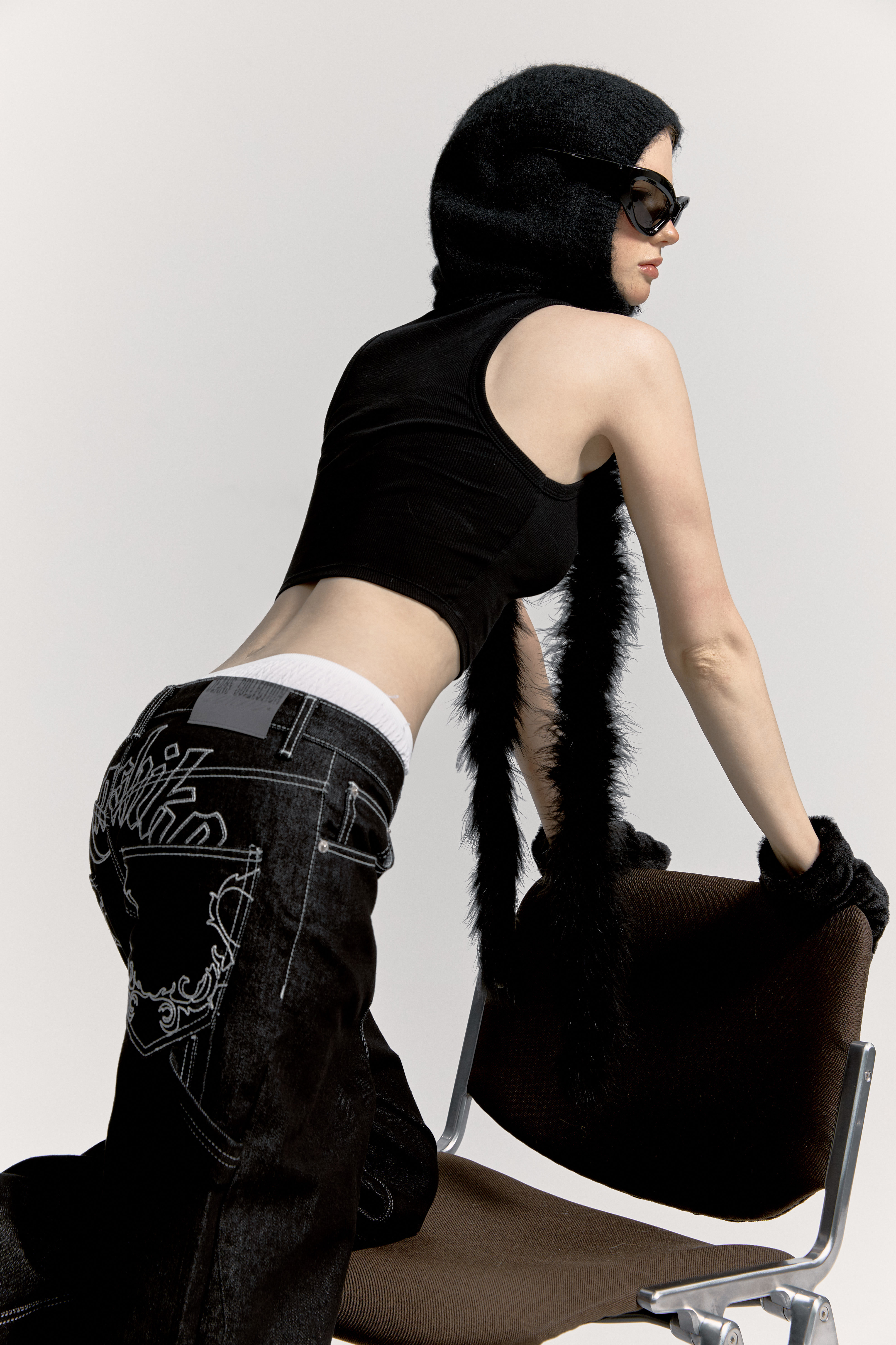 Embroied Nonfade Denim Pants Black