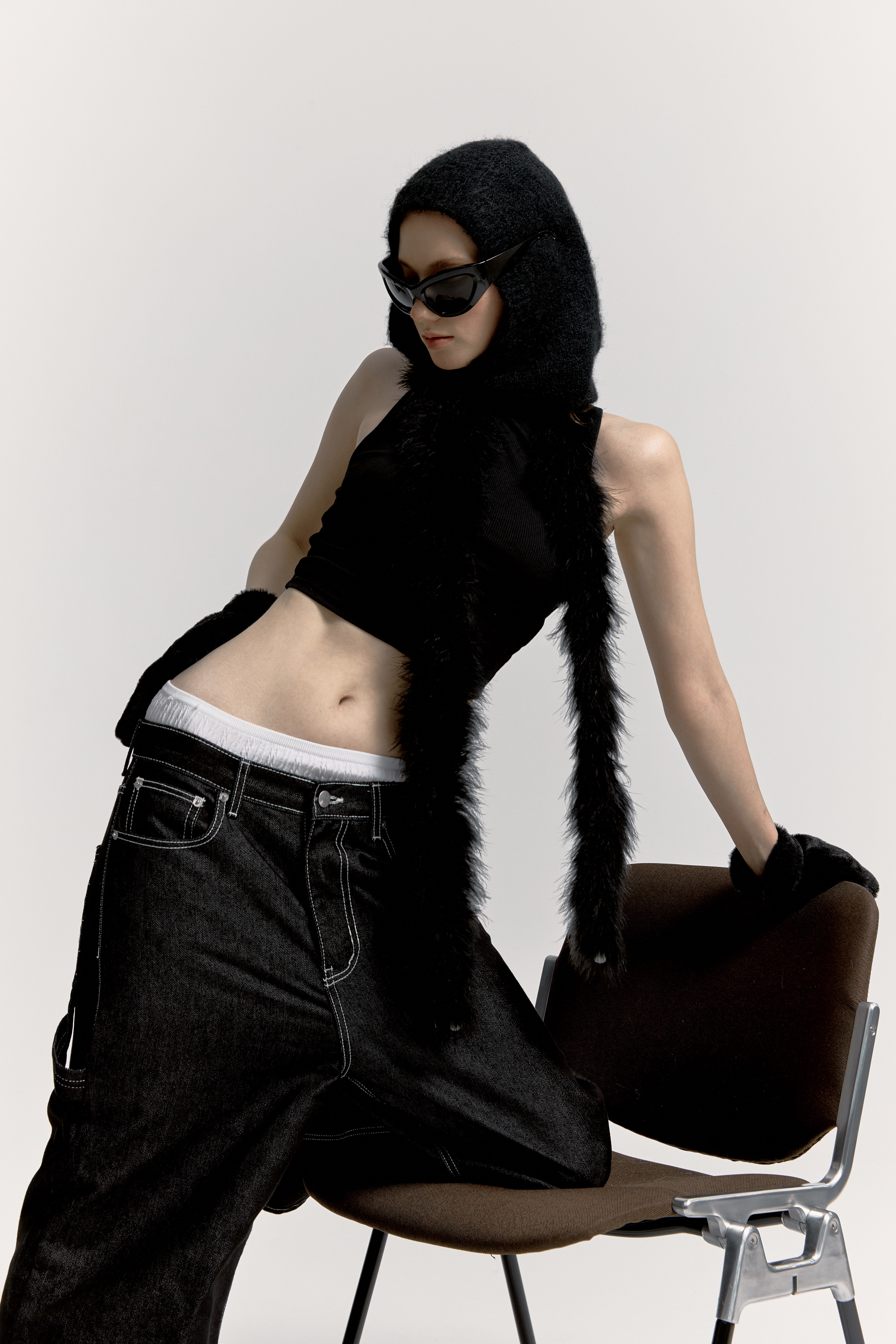 Embroied Nonfade Denim Pants Black