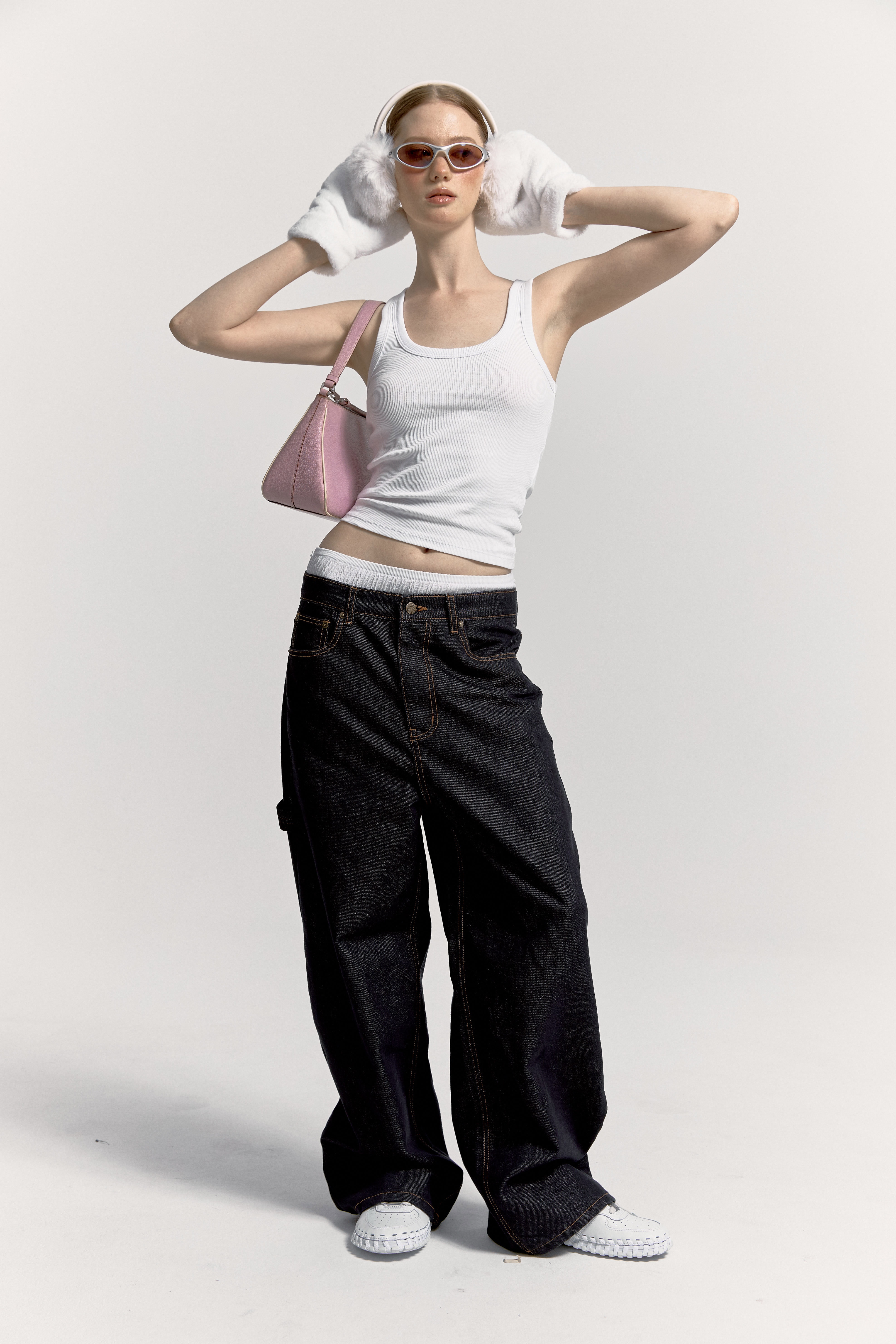 Embroied Nonfade Denim Pants Blue