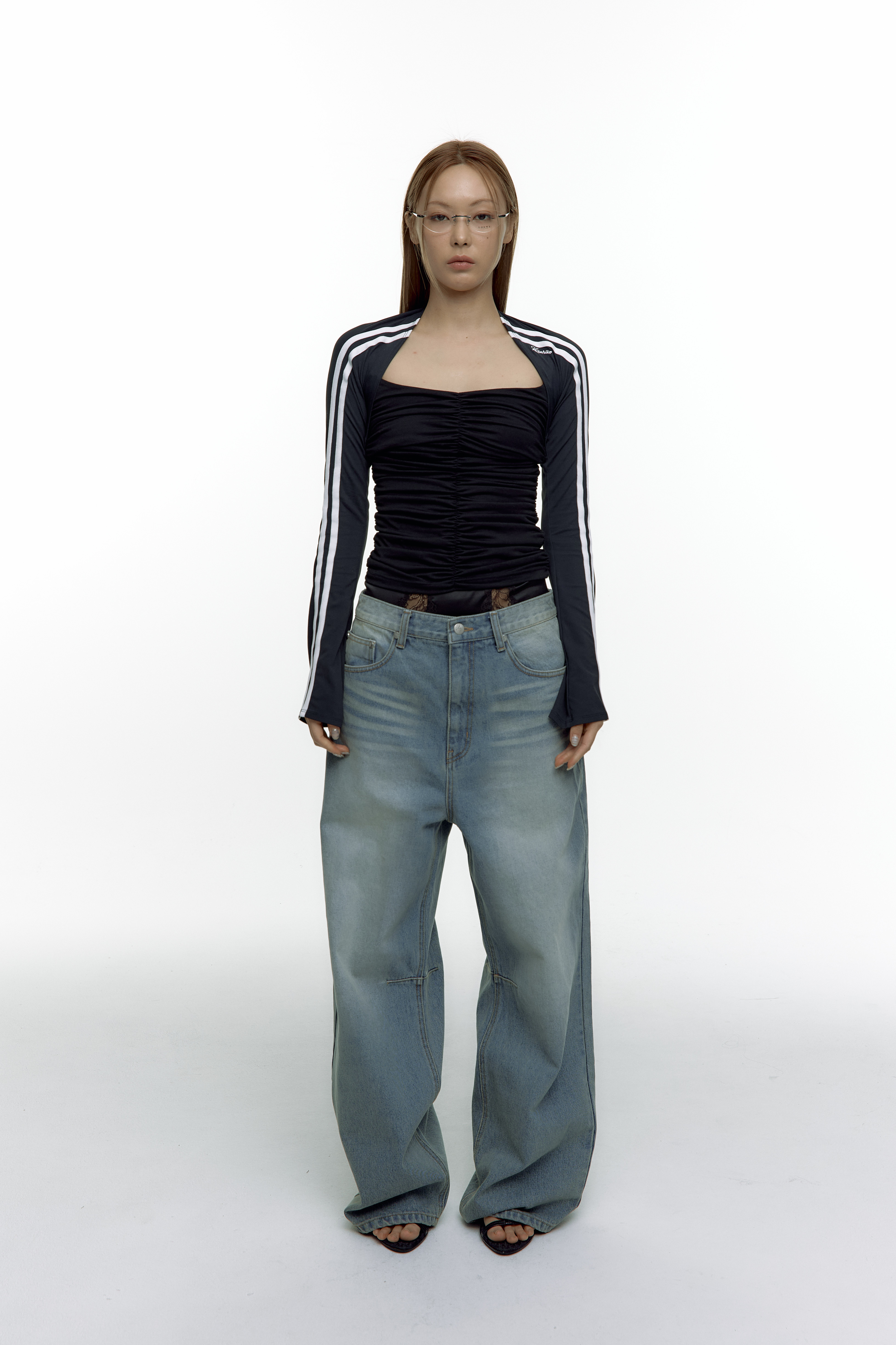 Washed RIvet Wide Jean Light Blue