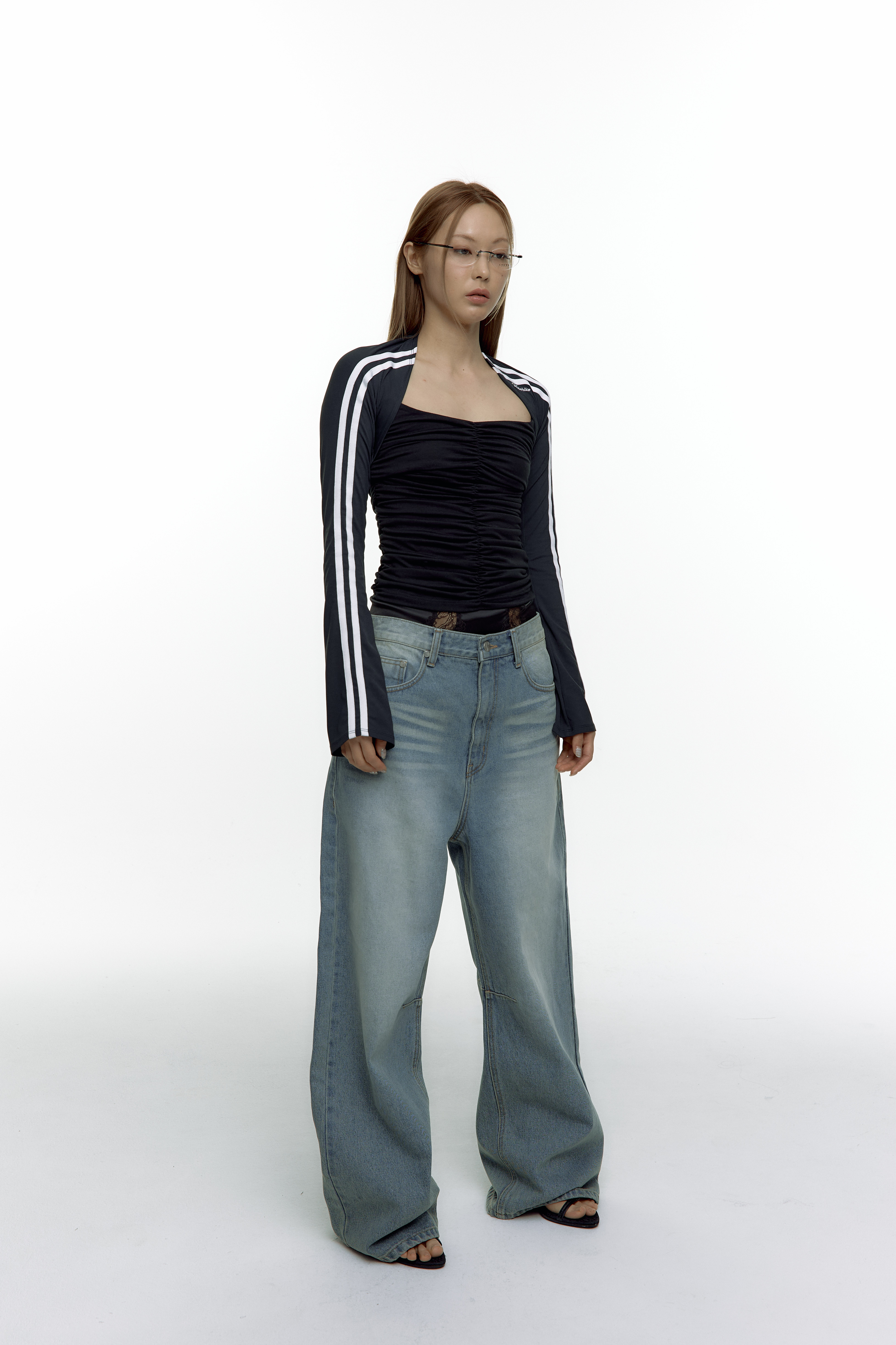 Washed RIvet Wide Jean Light Blue
