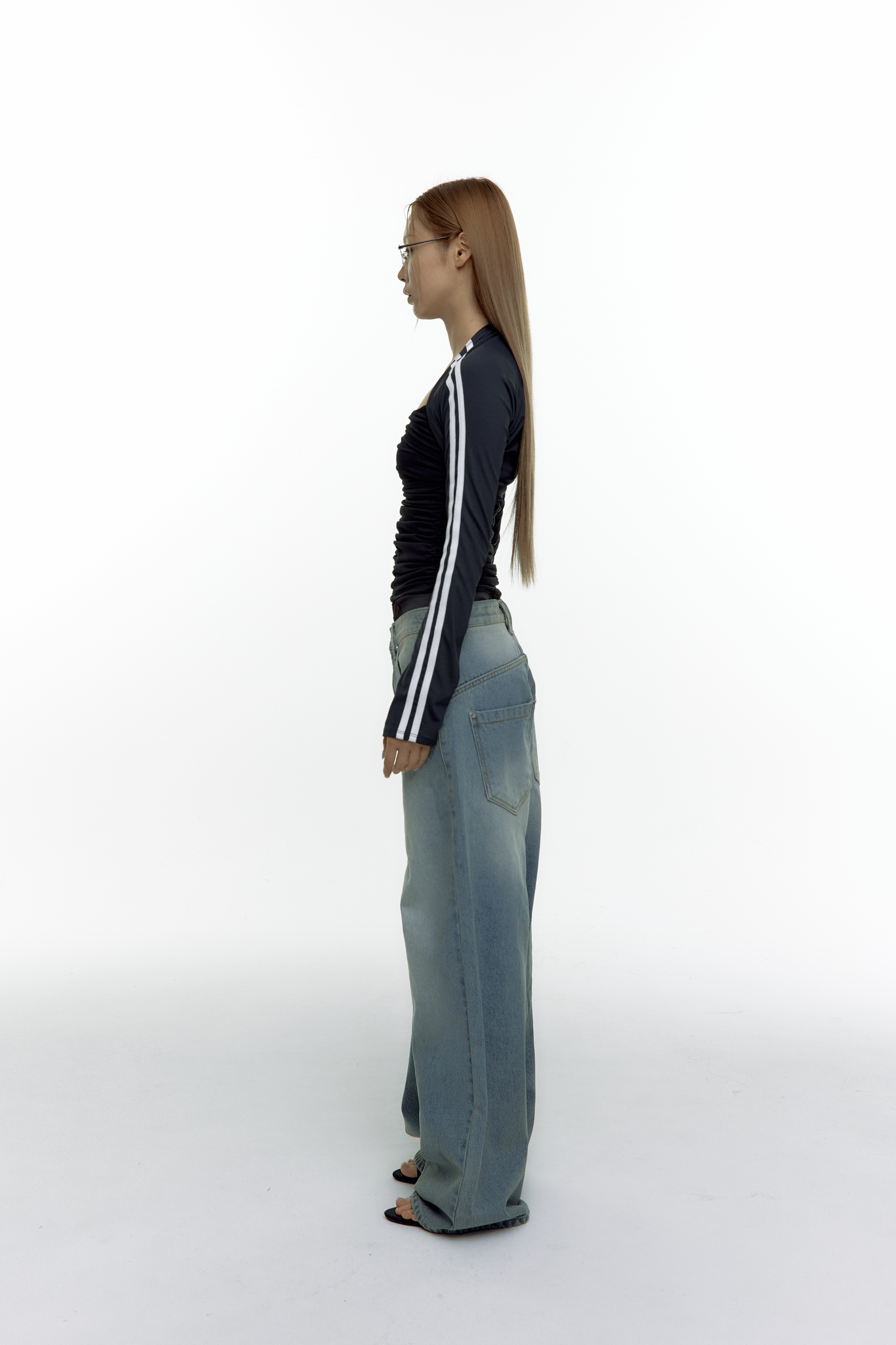 Washed RIvet Wide Jean Light Blue