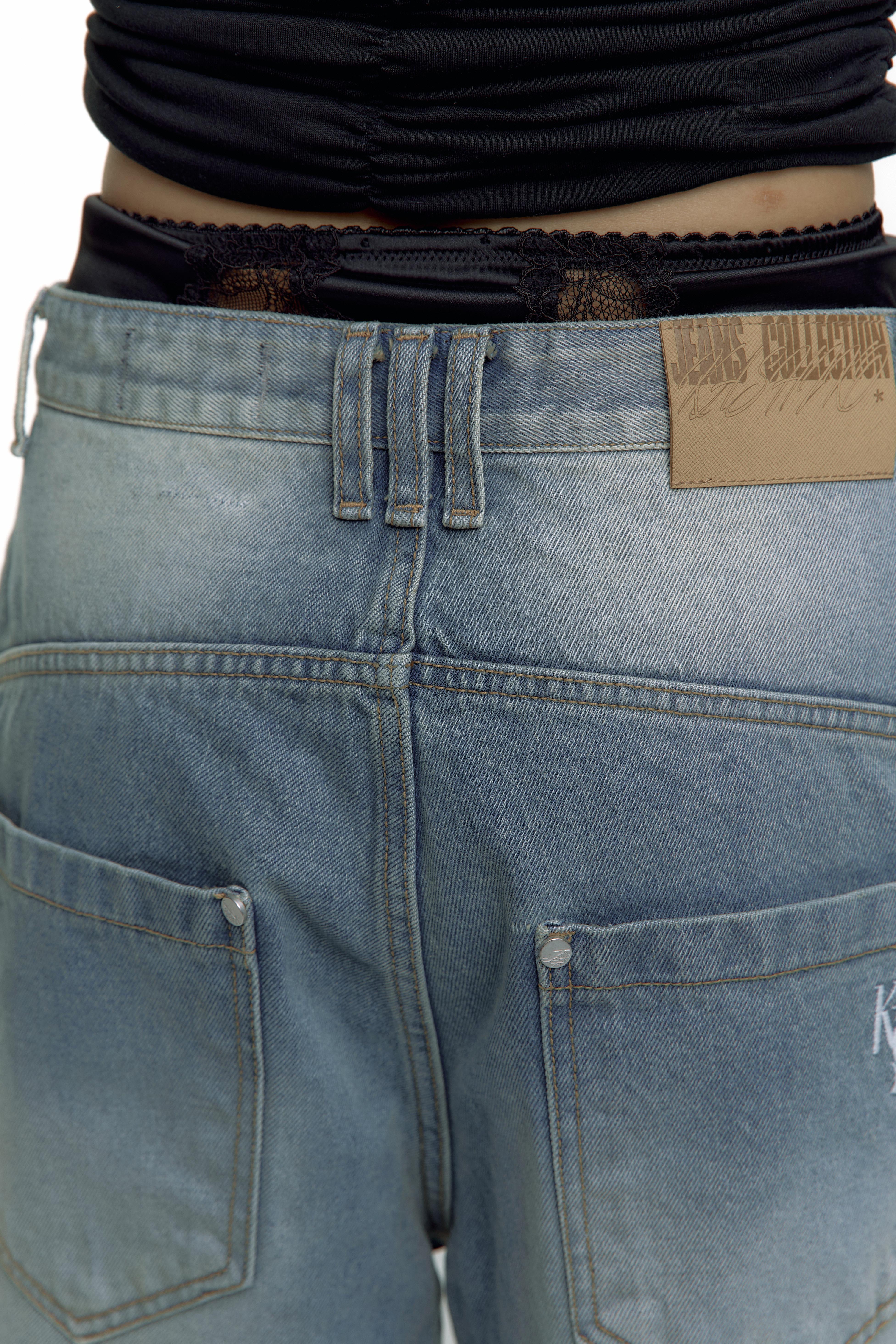 Washed RIvet Wide Jean Light Blue