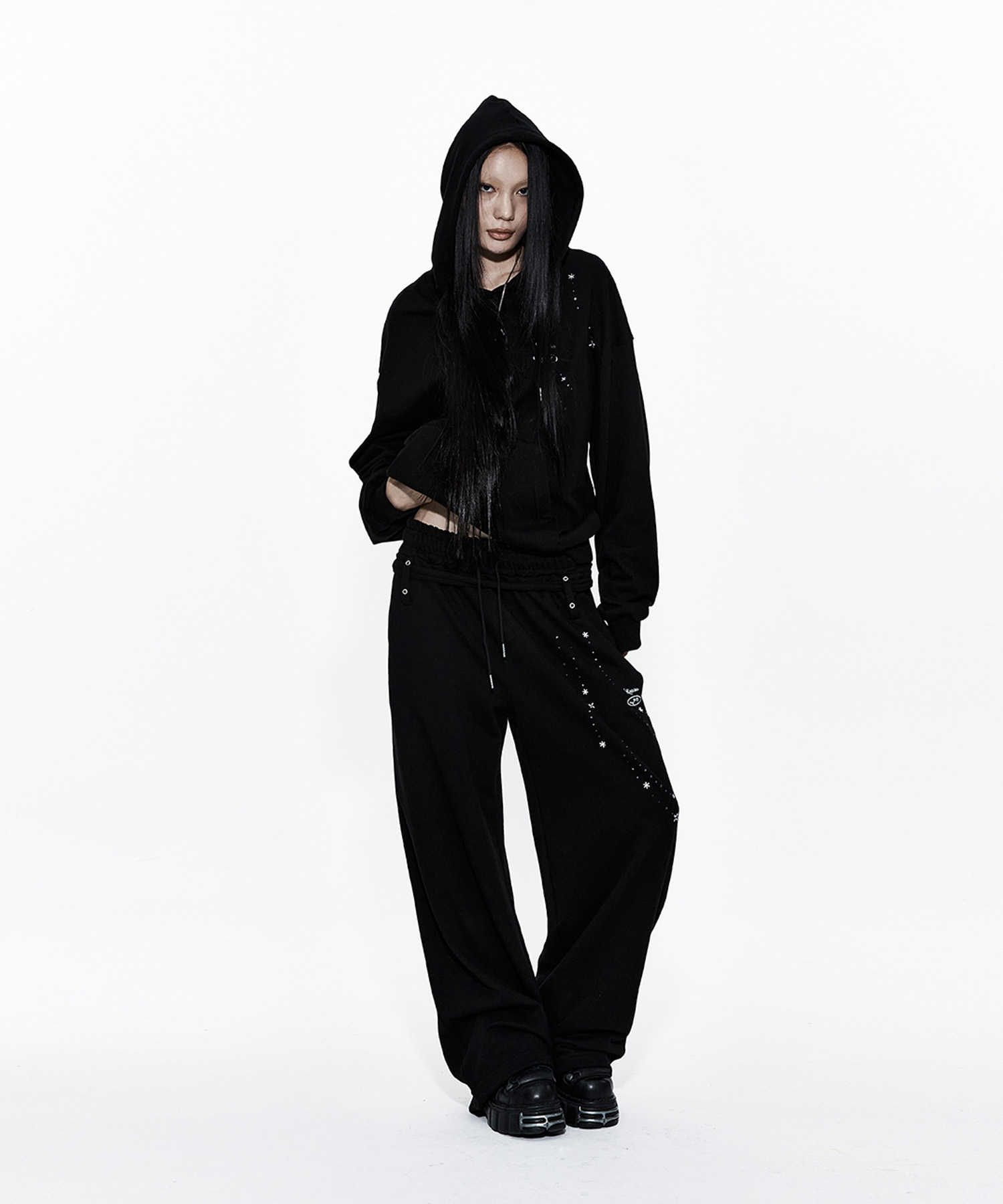 Zenu Hoodie Black