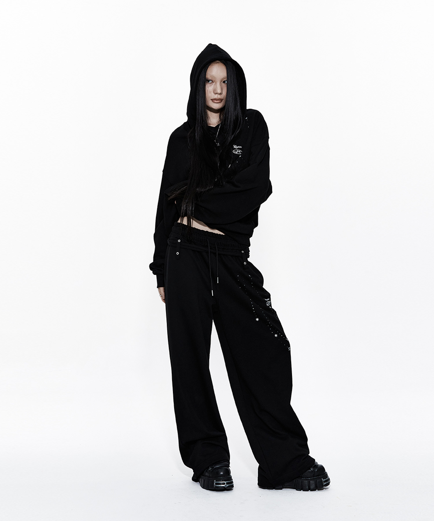 Zenu Hoodie Black