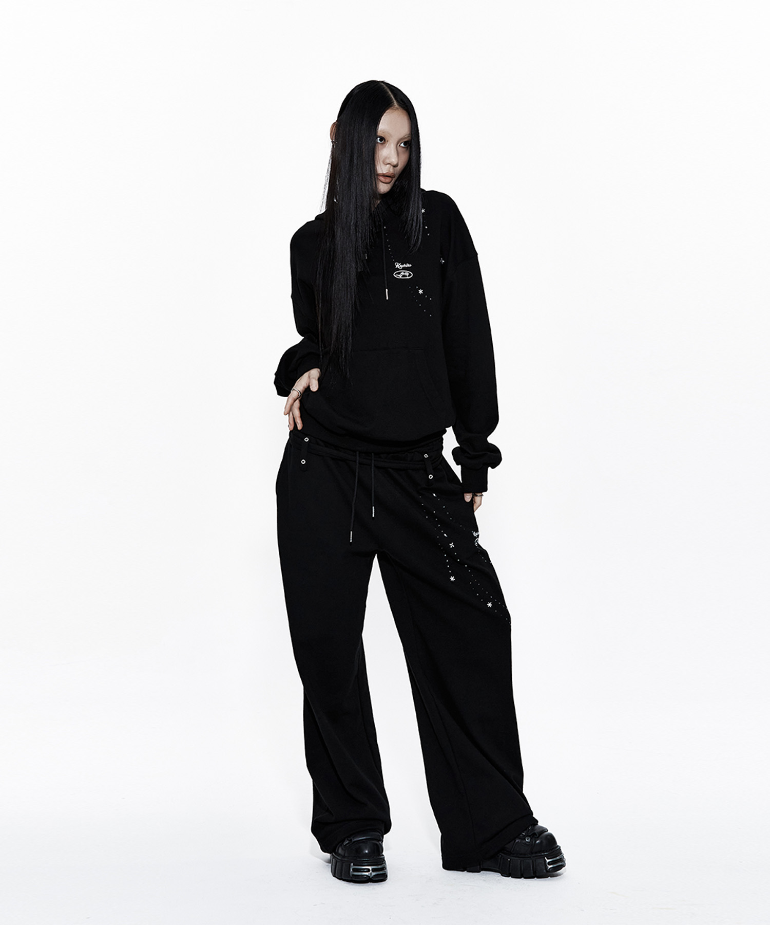 Zenu Hoodie Black
