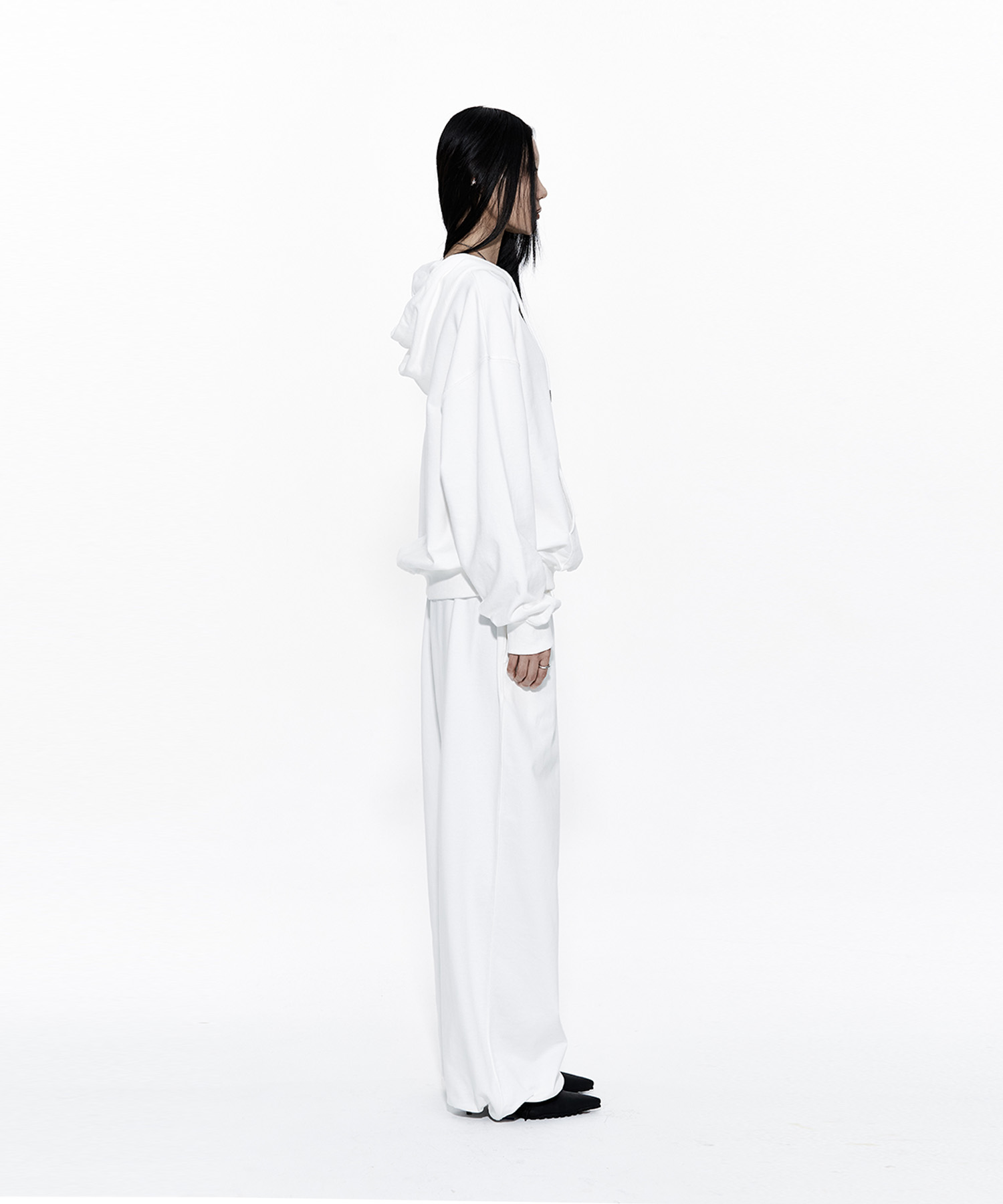 Zenu Belt Sweat Pants White