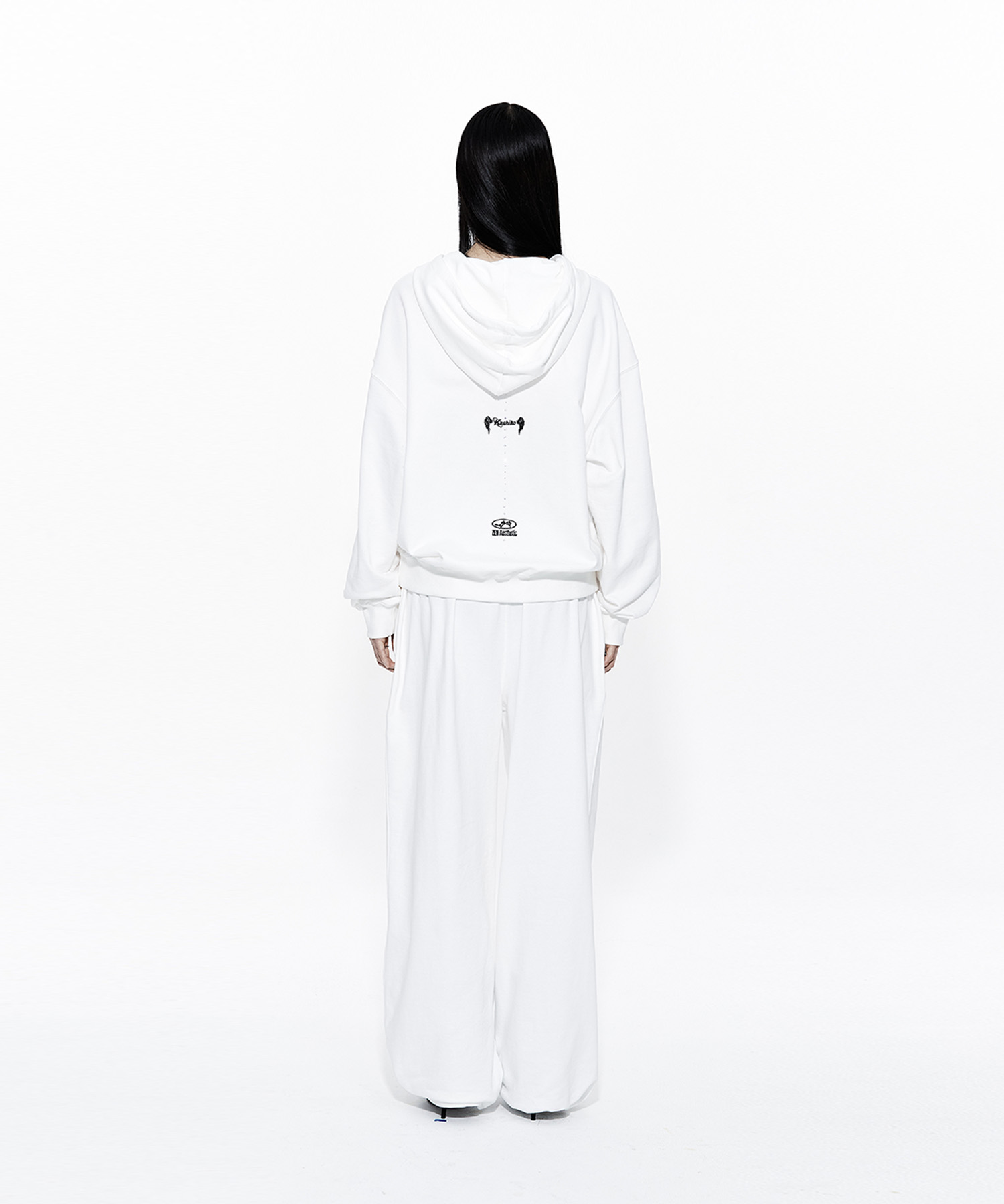 Zenu Belt Sweat Pants White
